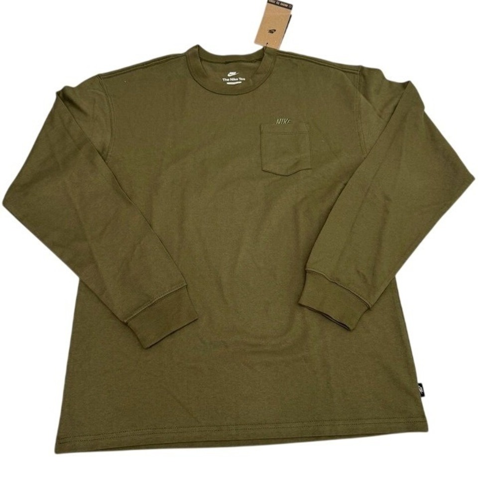 Nike Crewneck Loose Fit Men's Shirt Size Small New with tags